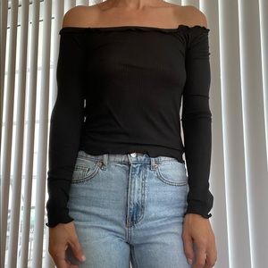 Off shoulder black long sleeve shirt